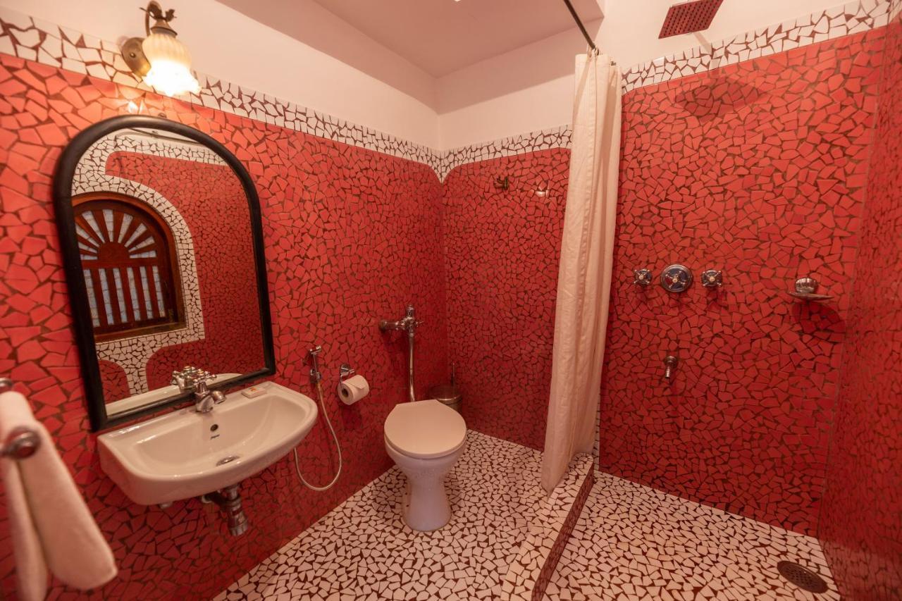 Marbella Guest House Sinquerim Bagian luar foto