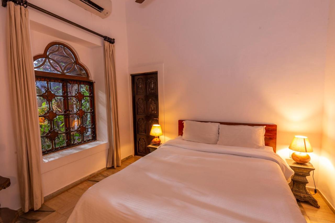 Marbella Guest House Sinquerim Bagian luar foto