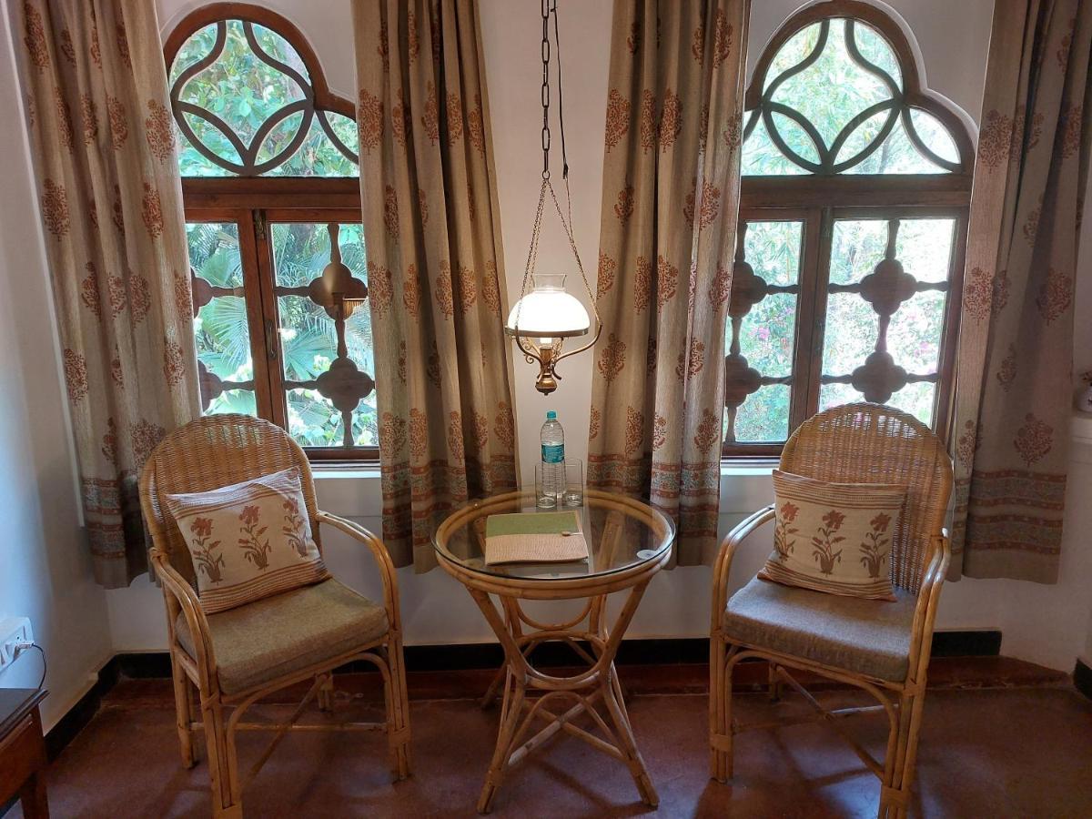 Marbella Guest House Sinquerim Bagian luar foto